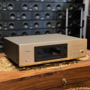 Accuphase DG-38