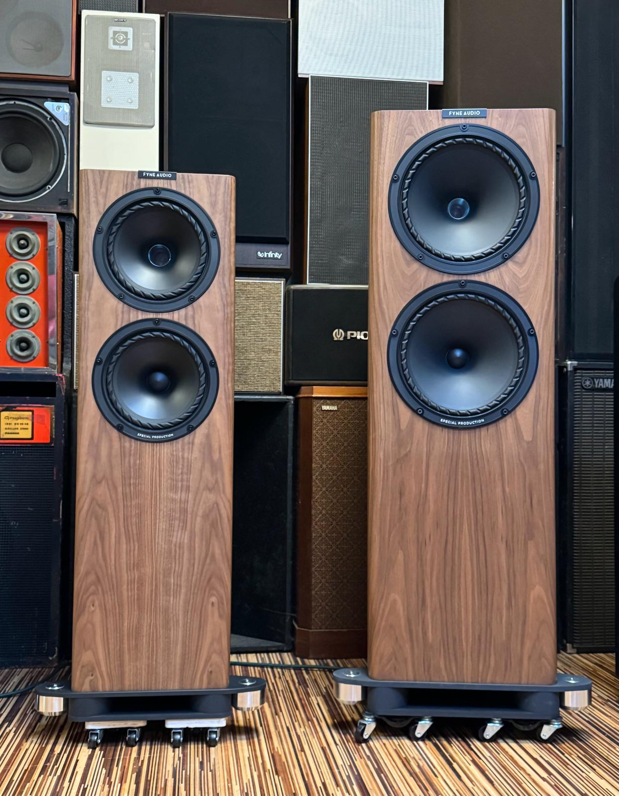 Fyne Audio F703 SP Demo set