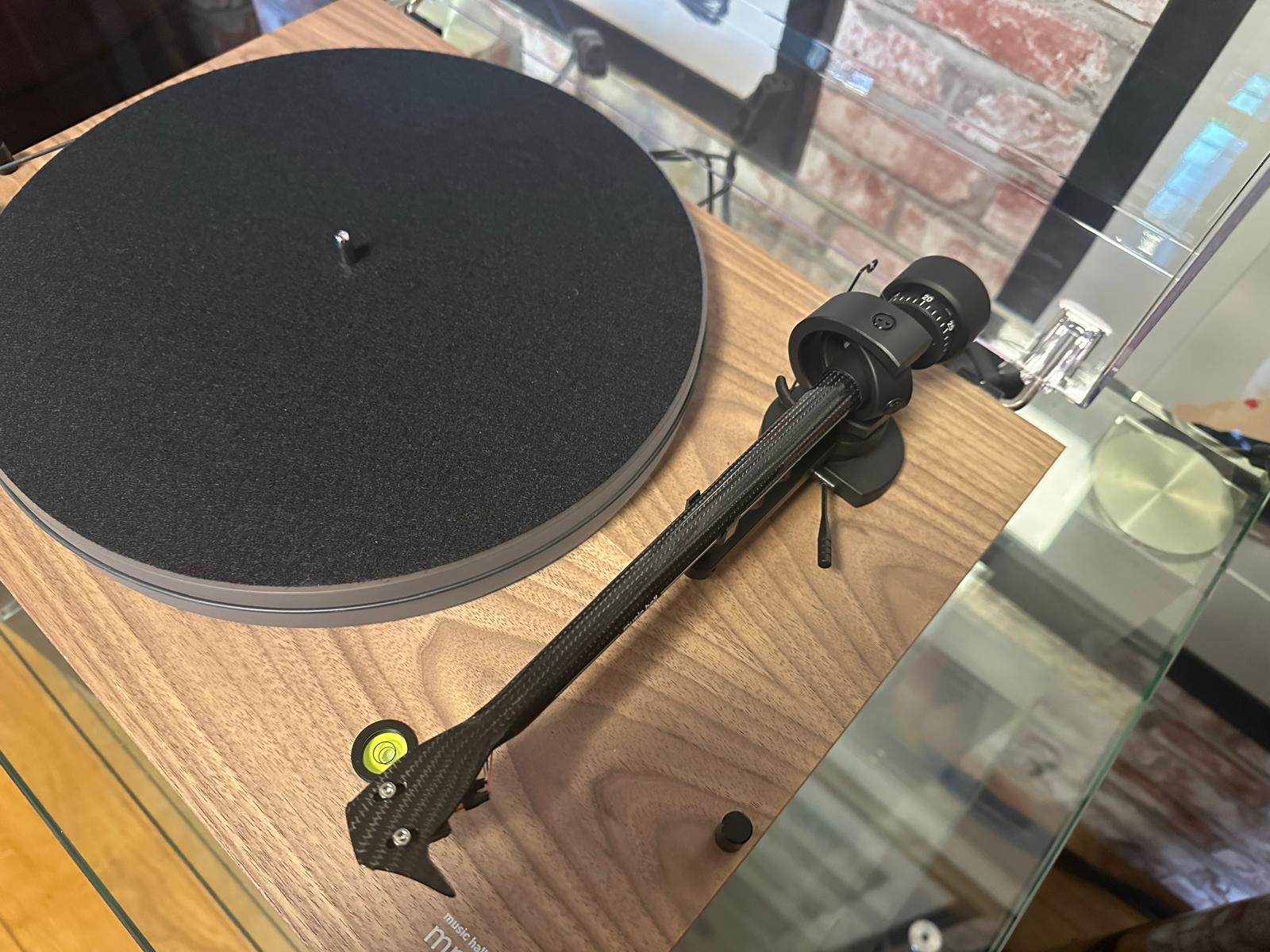 Music Hall MMF-9.3 SE + Ortofon Quintet Black - Afbeelding 3